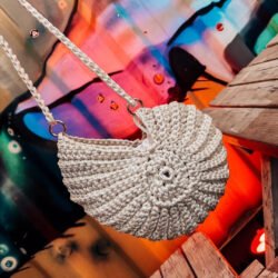 Horgolt kagyló táska több színben