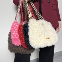 Szőrös horgolt táska több színben